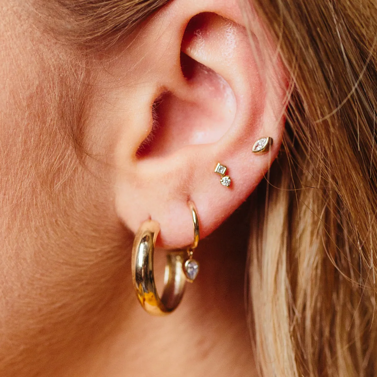 14k Medium Wide Chubby Hoops