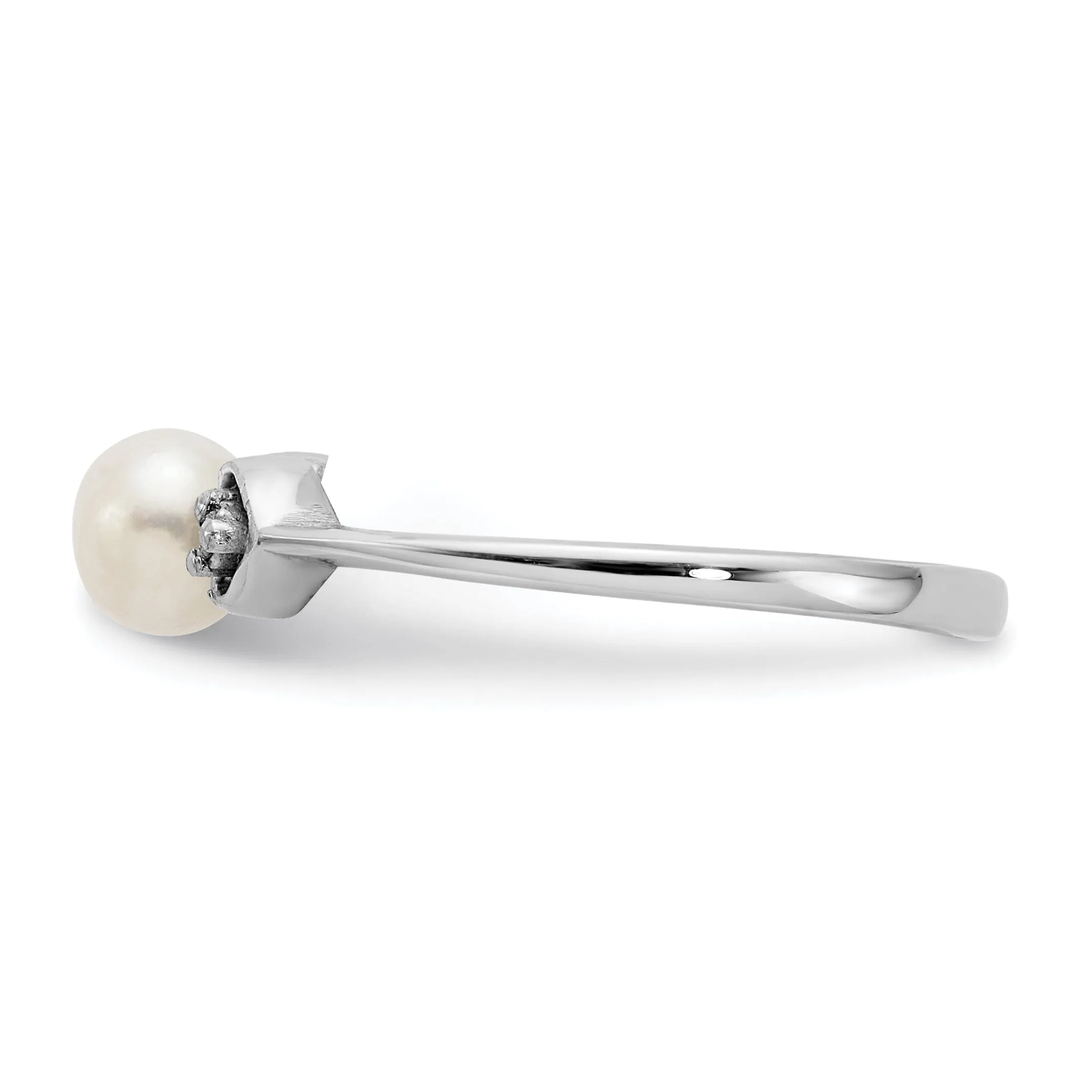 14k White Gold Pearl Diamond Ring