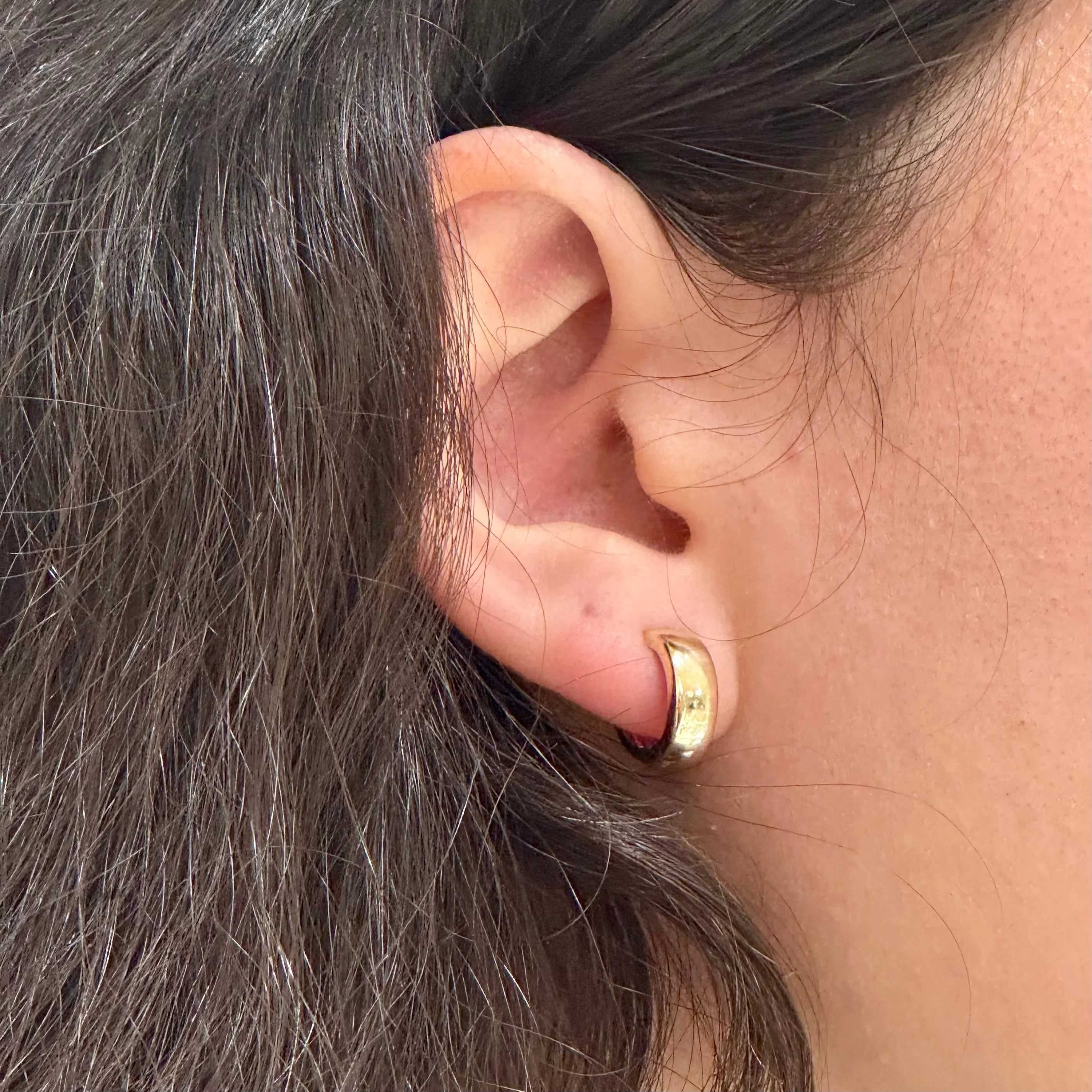14k Yellow Gold 10mm Hoops