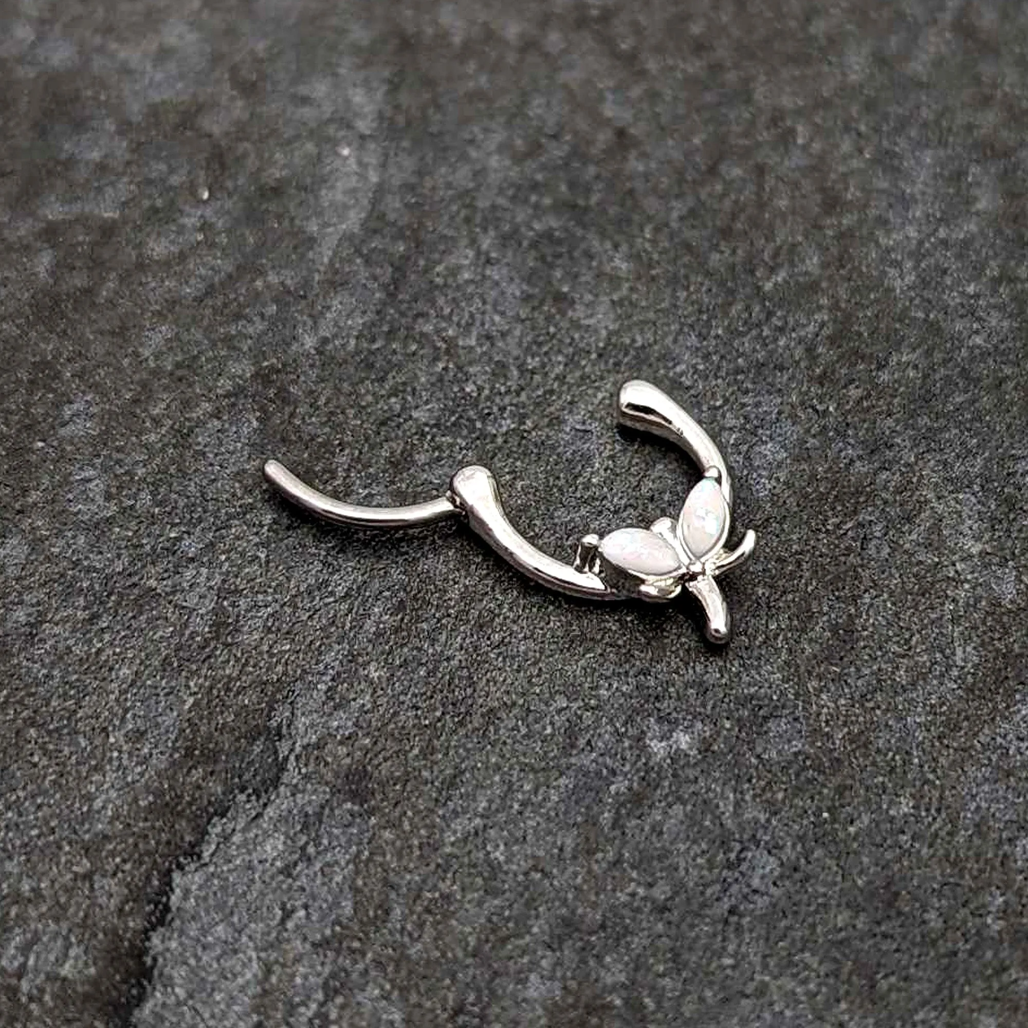 16 Gauge 5/16 White Faux Opal Simple Style Dragonfly Cartilage Clicker