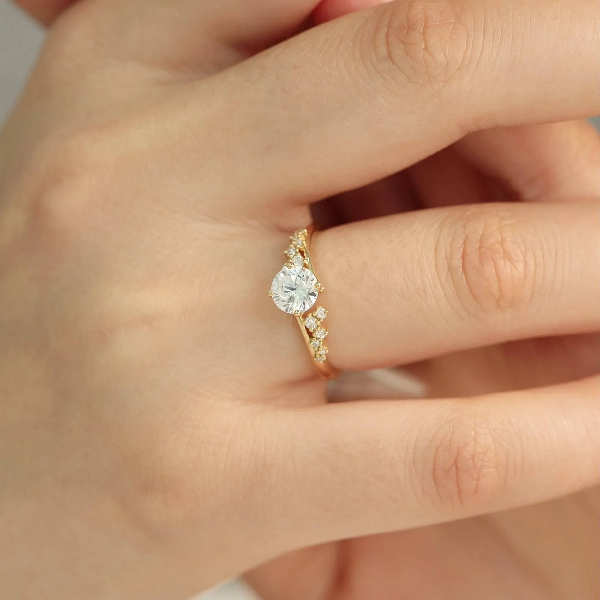 18k Dainty Round Cut Diamond Cluster Engagement Ring
