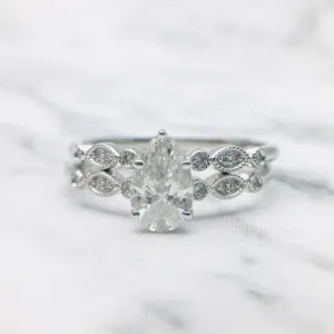 18k Pear Cut Diamond Vintage Design Engagement Ring