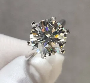 18K White Gold 5.0ct Round-Cut Sparkling Diamond Engagement Ring