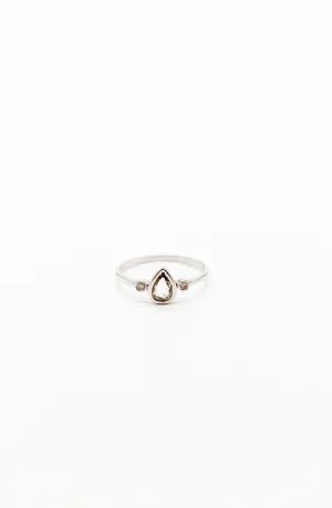 18K White Gold Diamond Tear Ring