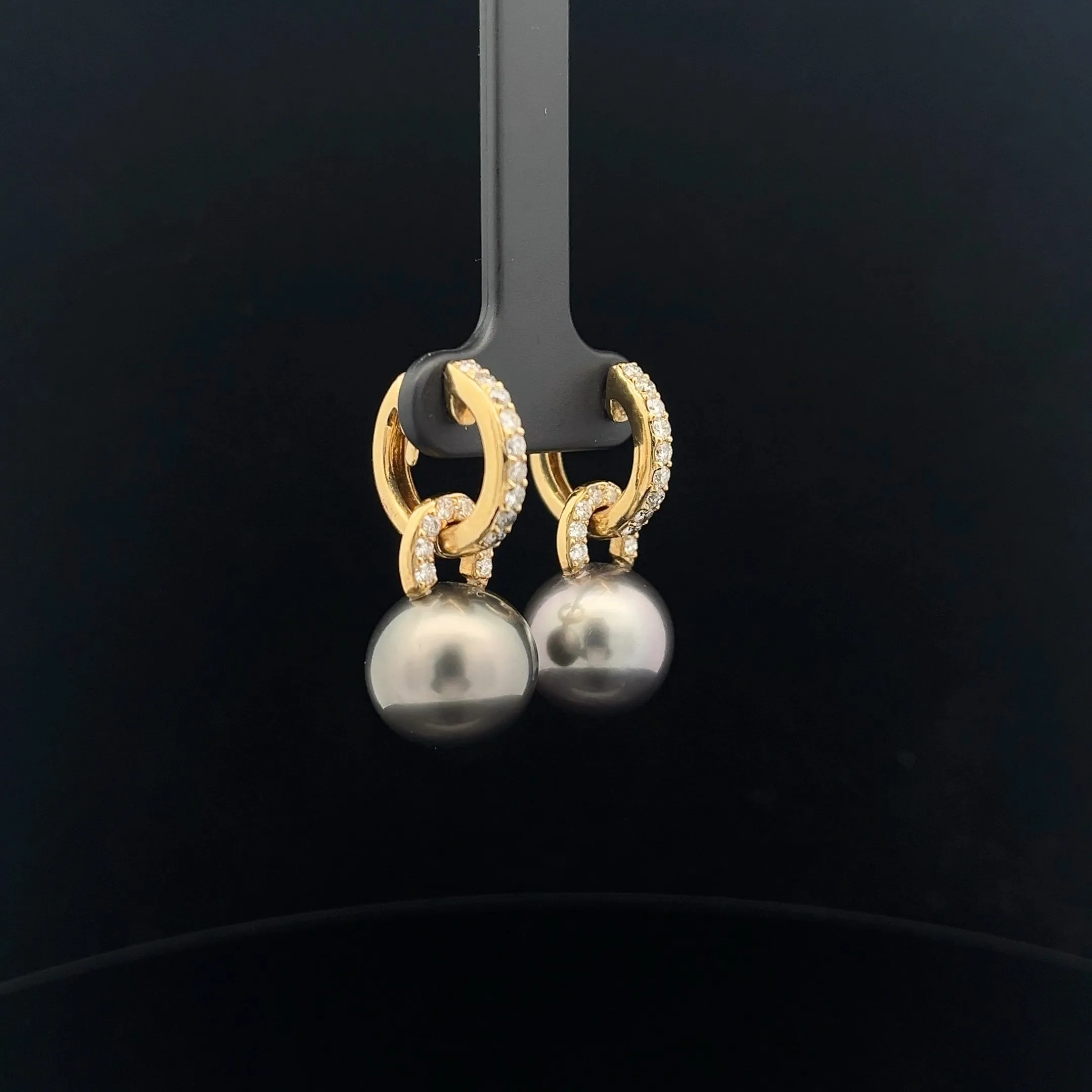 18k Yellow Gold 1.00ct F VS2 Round Diamond and Tahitian 13mm Pearl Earrings
