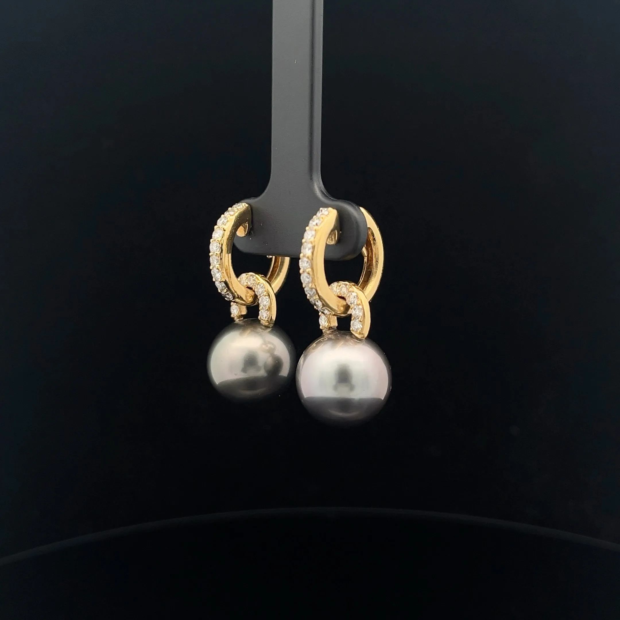 18k Yellow Gold 1.00ct F VS2 Round Diamond and Tahitian 13mm Pearl Earrings