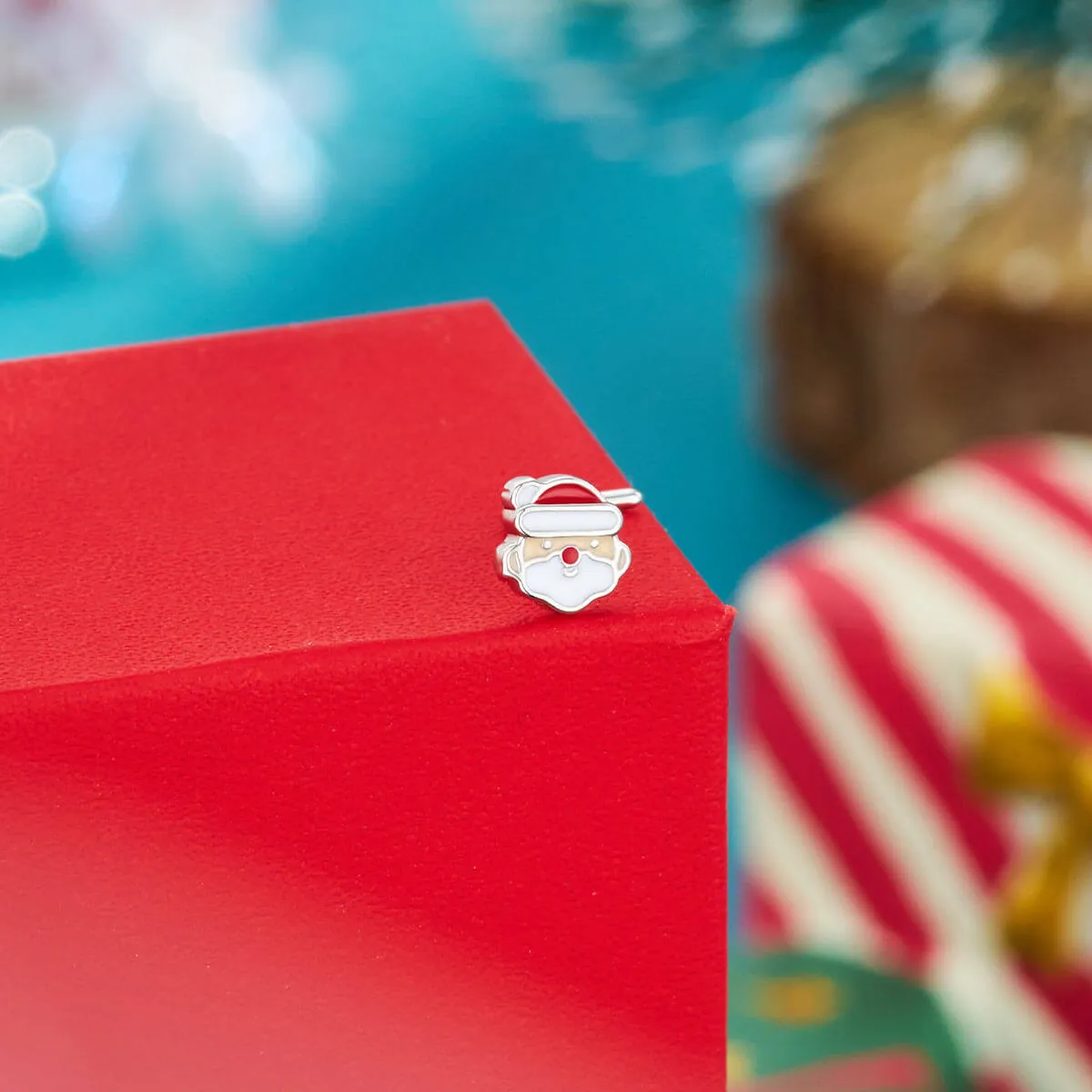 20G 3PCS L-Shaped Christmas Santa/Tree/Santa Hat Nose Studs Pack