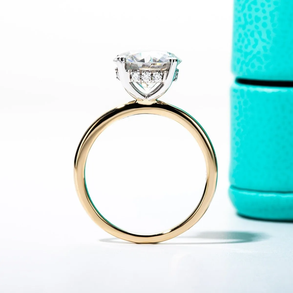 3ct Round Cut Diamond Classic Four Prong Engagement Ring