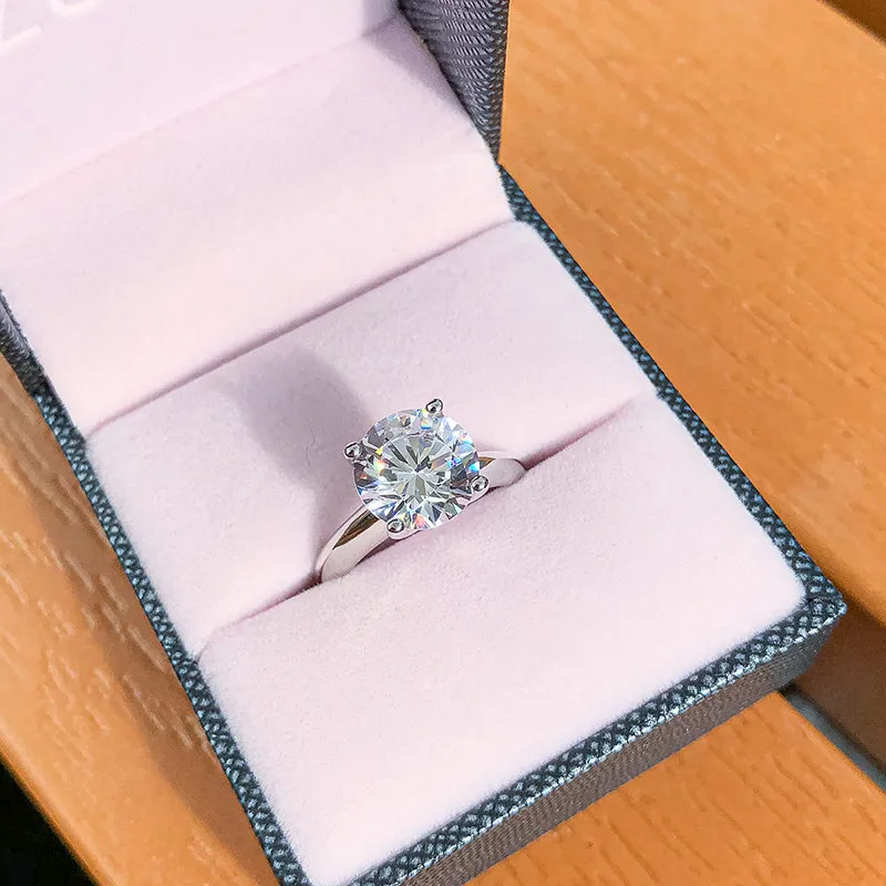 Ainuoshi Round Cut White Created Diamond Solitaire Ring