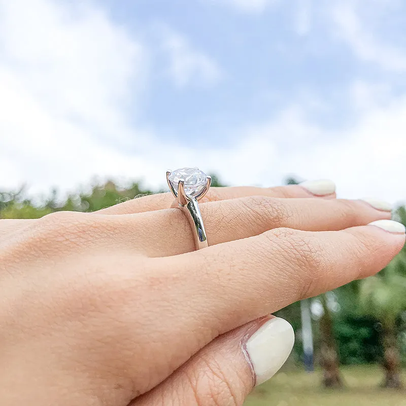 Ainuoshi Round Cut White Created Diamond Solitaire Ring