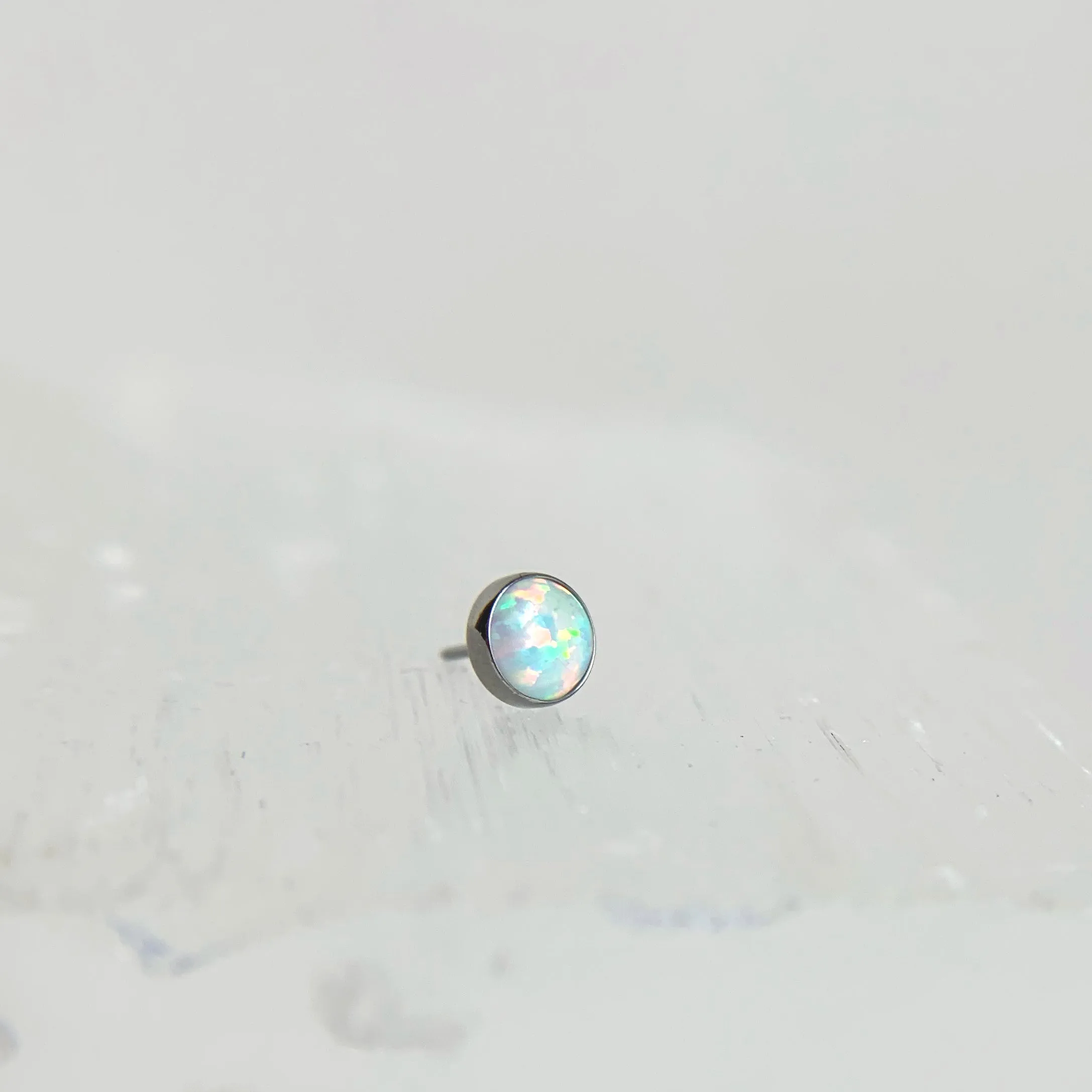 Bezel Setting with Synthetic Opal or Cabochon Threadless End