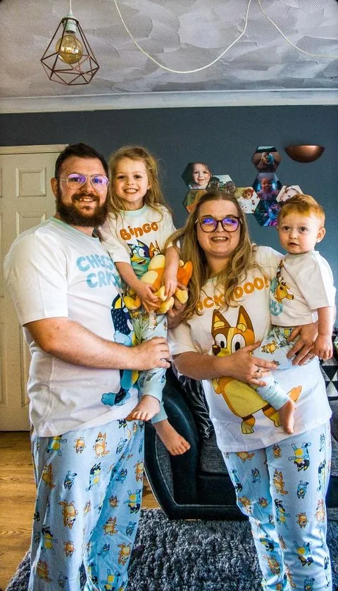 Bluey 'Bandit' Men's Pyjamas