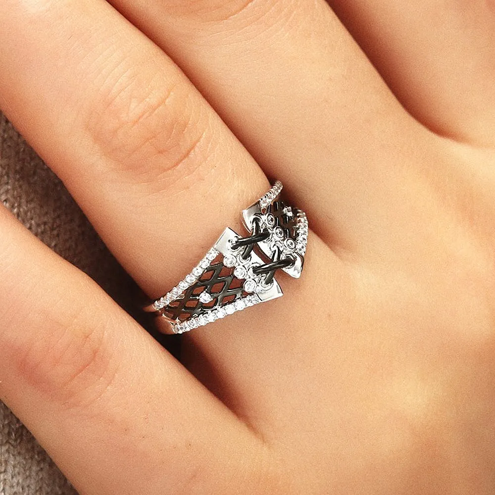Diamond Corset Stitch Bondage Ring