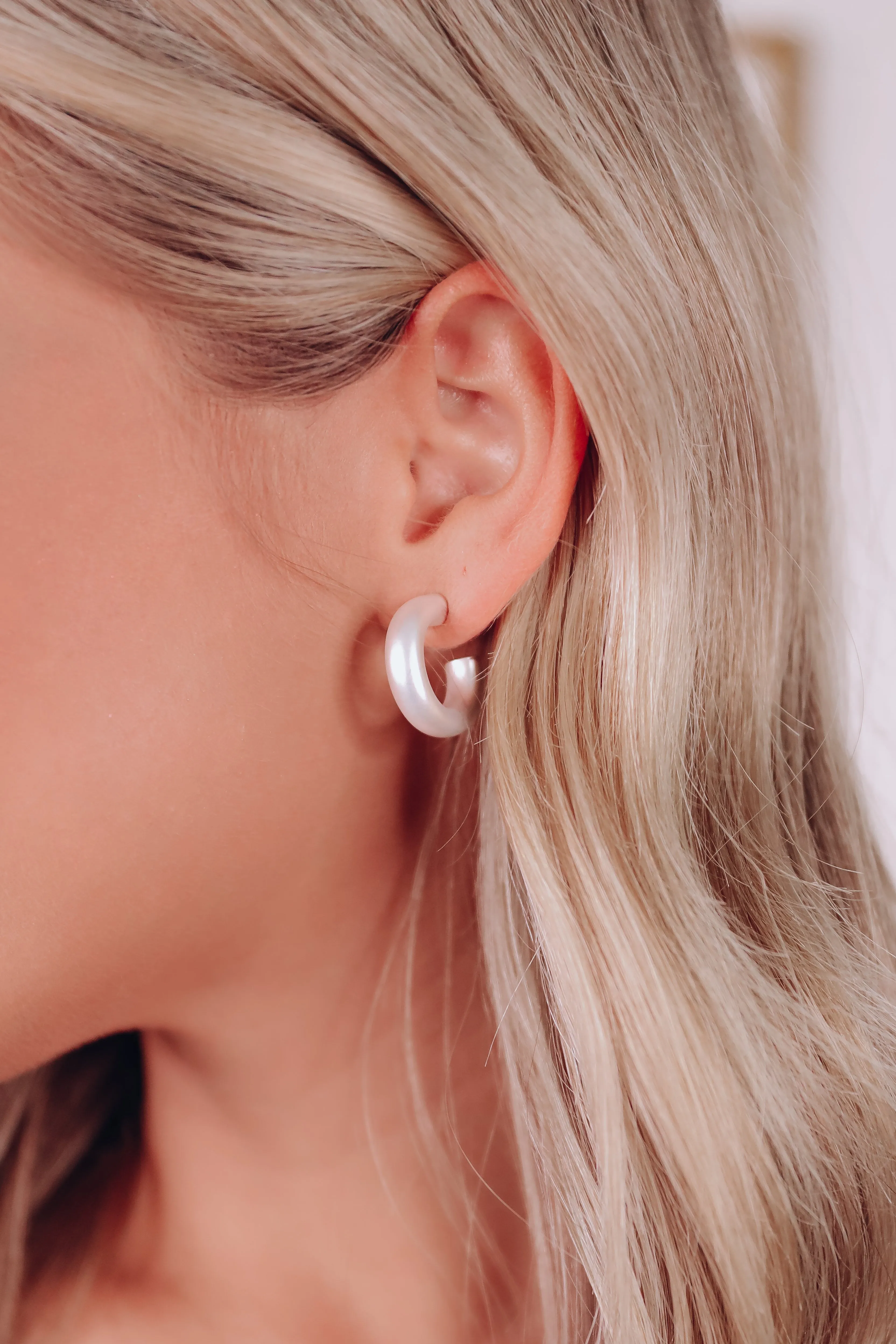 Embry Earrings - Matte Silver