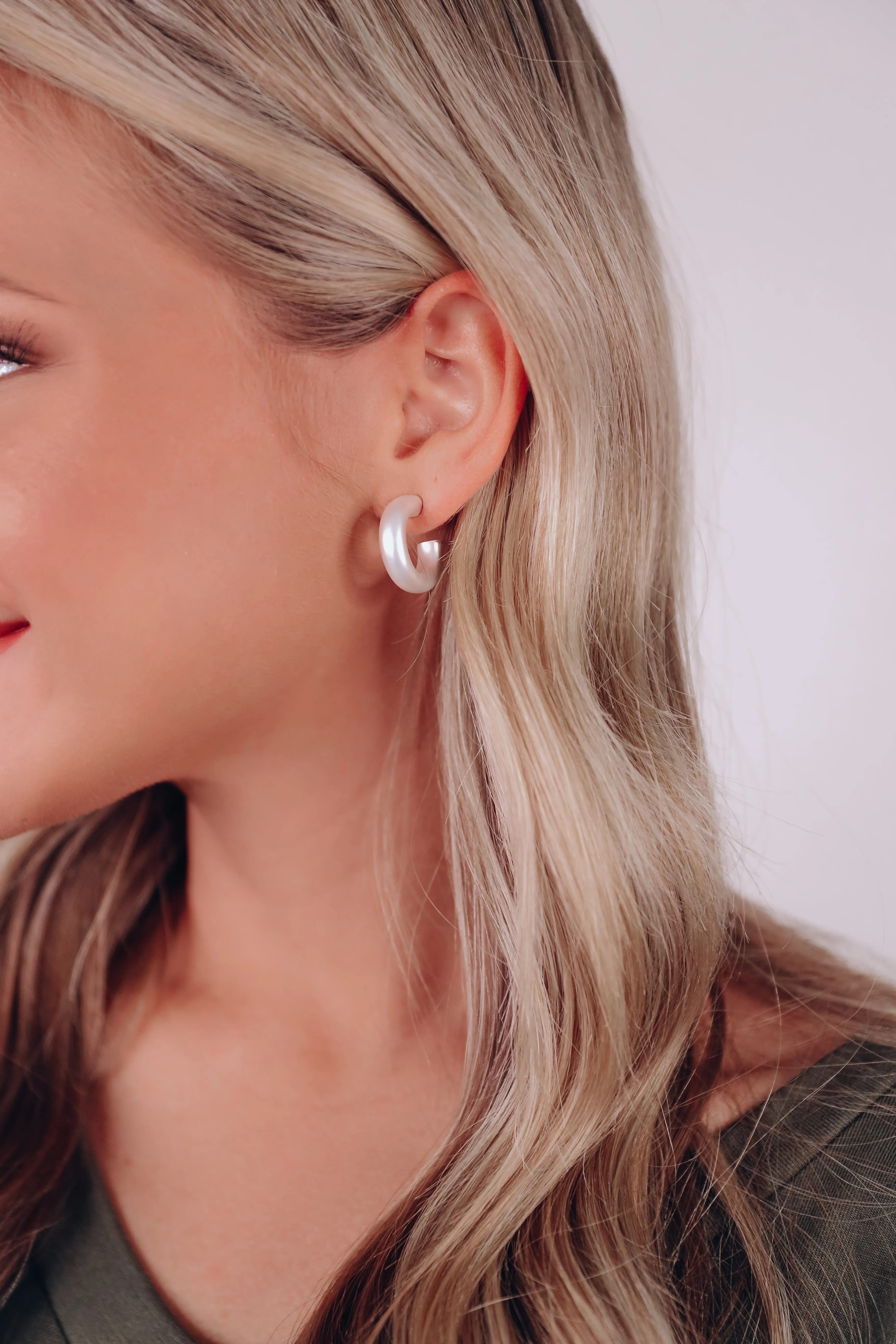 Embry Earrings - Matte Silver