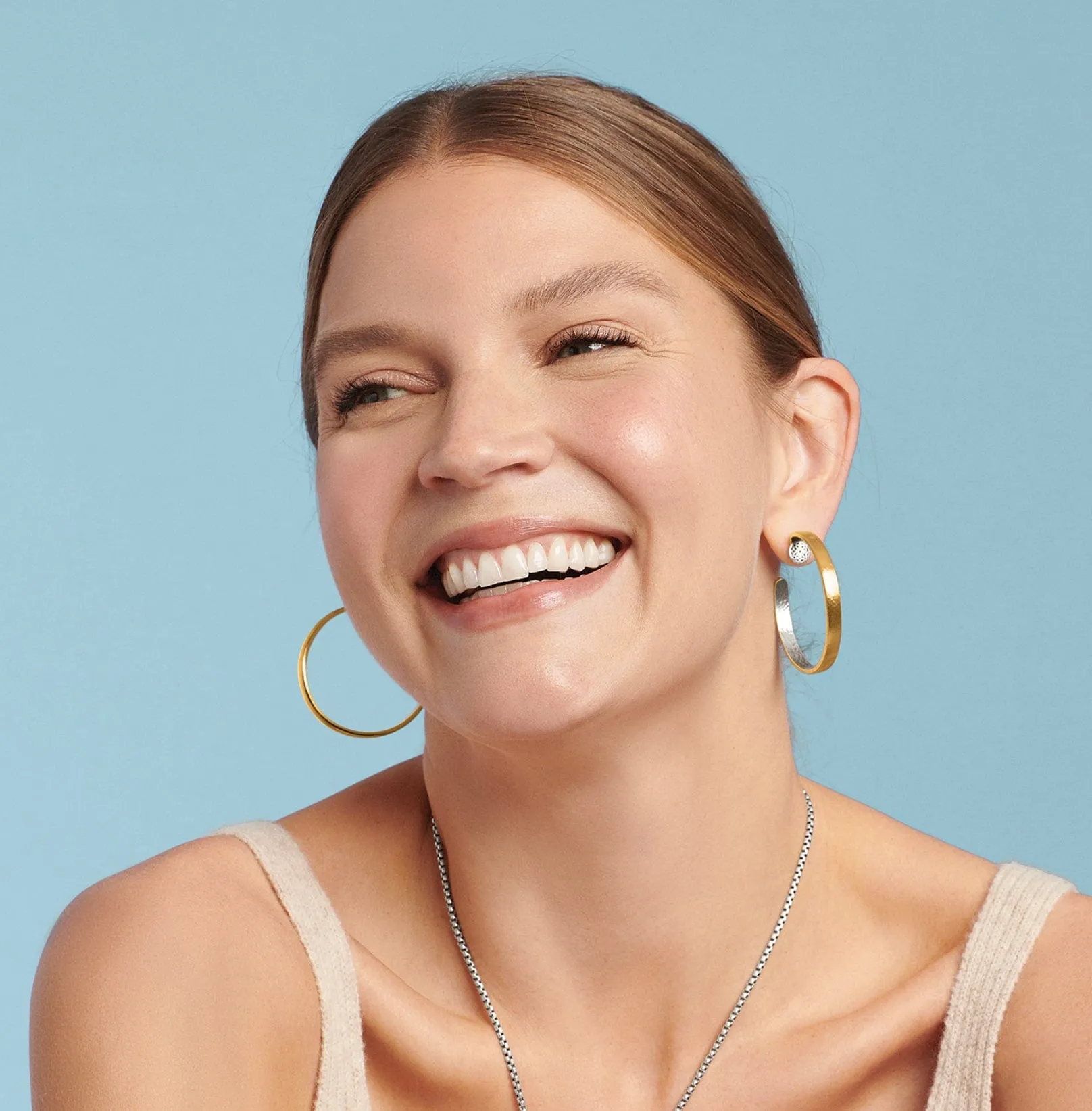 Ferrara Entrata Medium Gold Hoop Earrings