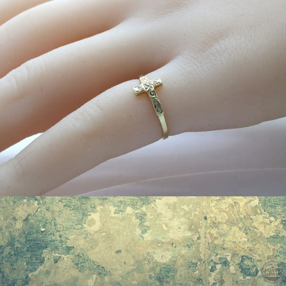 Gold Ring With A Cross, Hand Engraved with Hawaiian Heritage Design