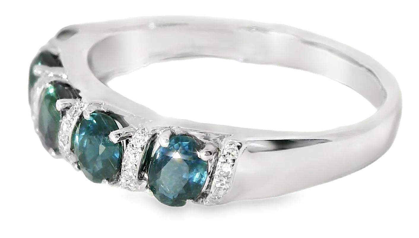 Gorgeous 14K White Gold Diamond Sapphire 5-Stone Band Ring