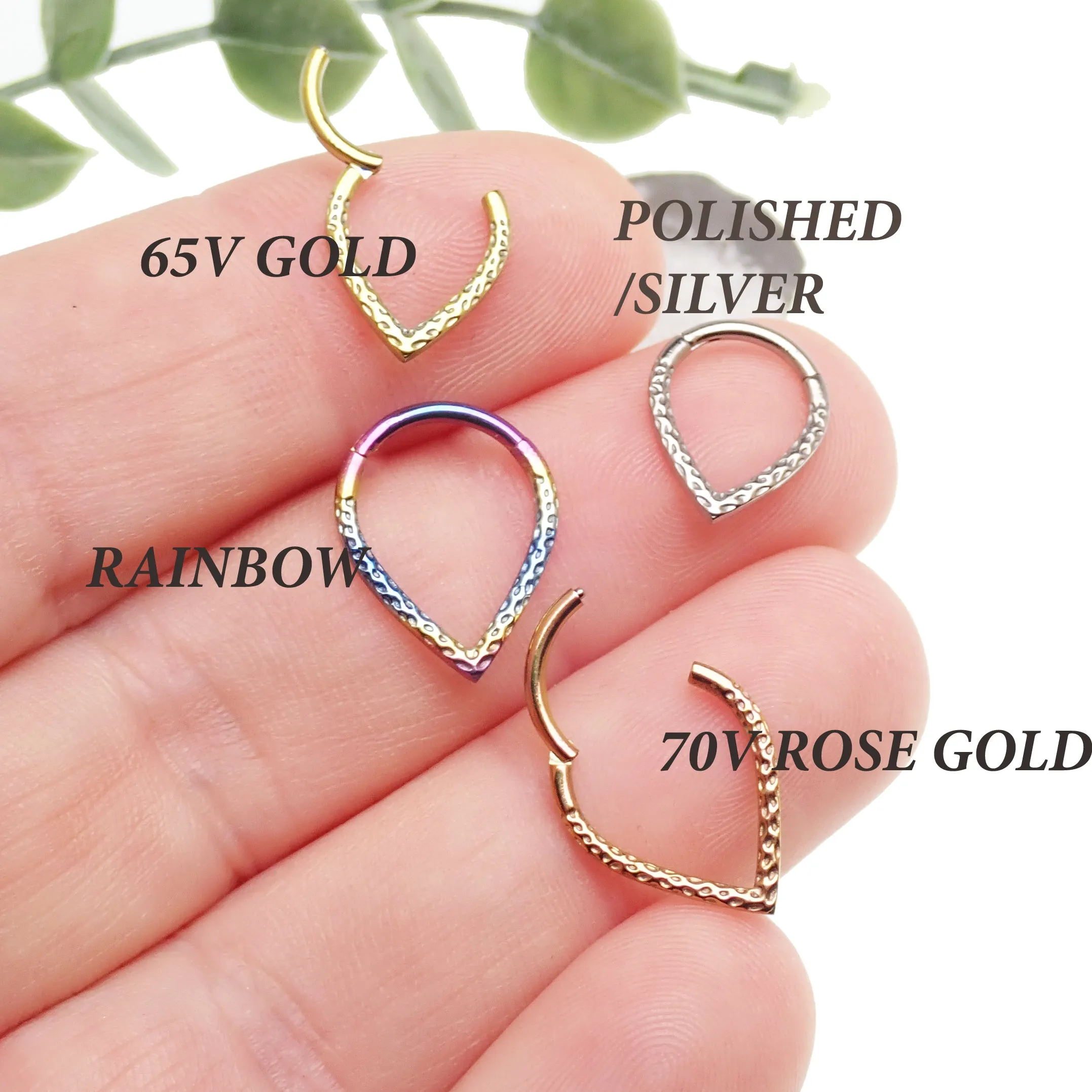 Hammered V Titanium  Clicker 8mm,10mm