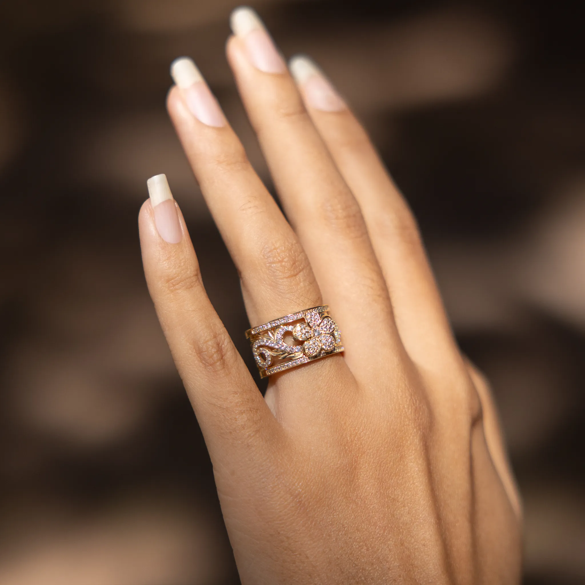 Hawaiian Heirloom Plumeria Engagement Ring in Gold with Diamonds - 12mm