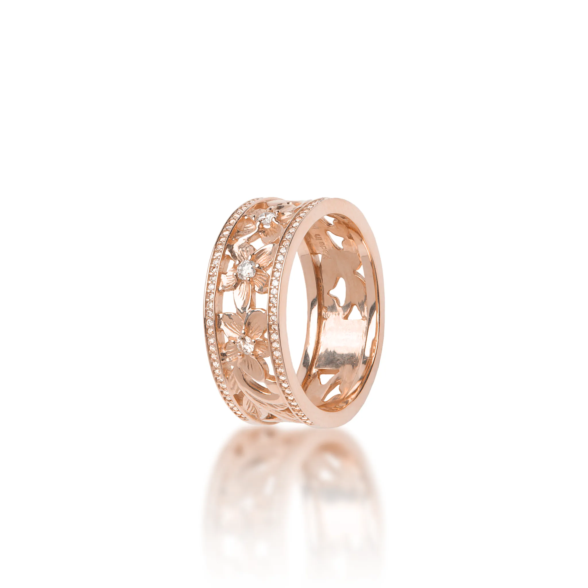 Hawaiian Heirloom Plumeria Ring in Rose Gold with Diamonds - 8mm