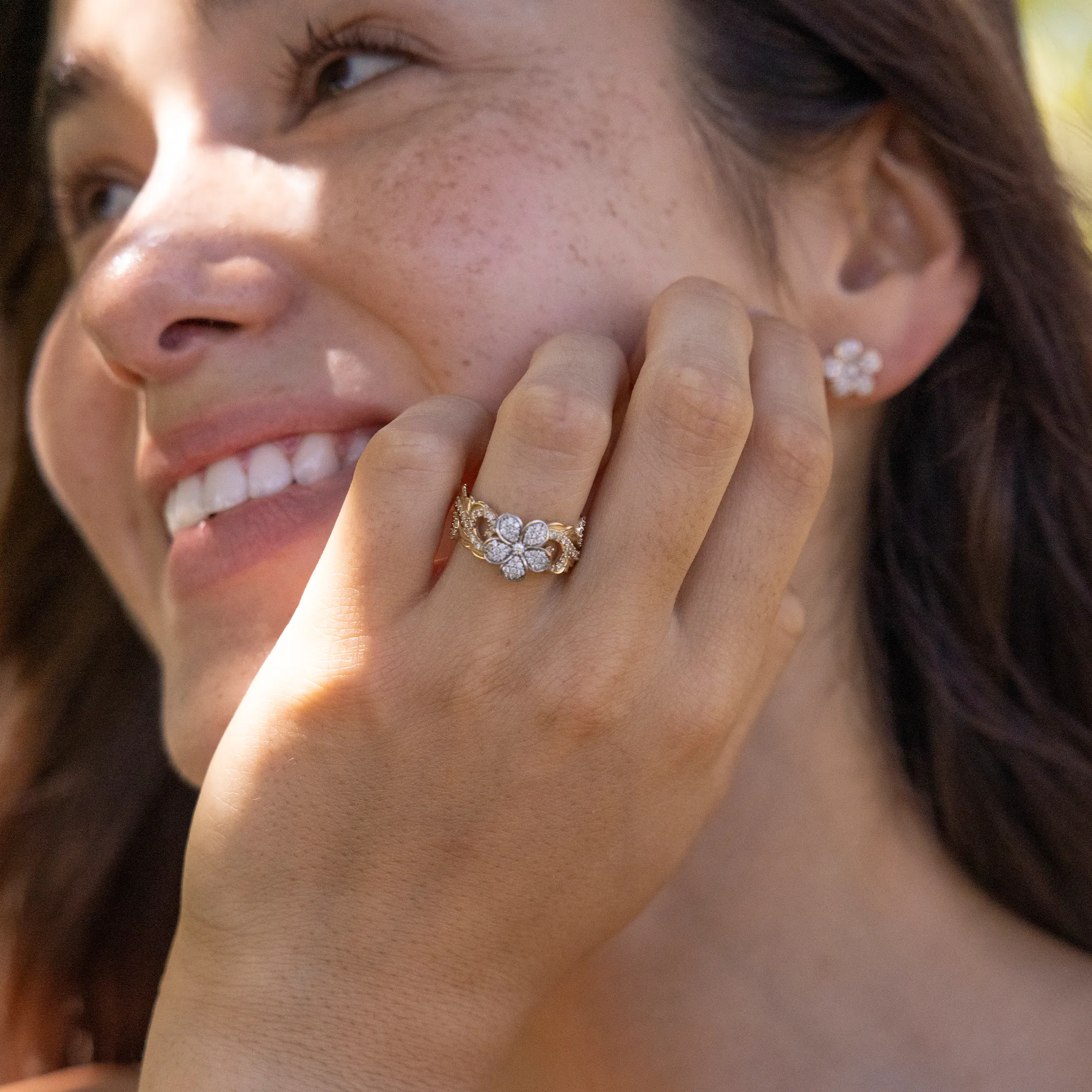 Hawaiian Heirloom Plumeria Ring in Two Tone Gold with Diamonds - 10mm
