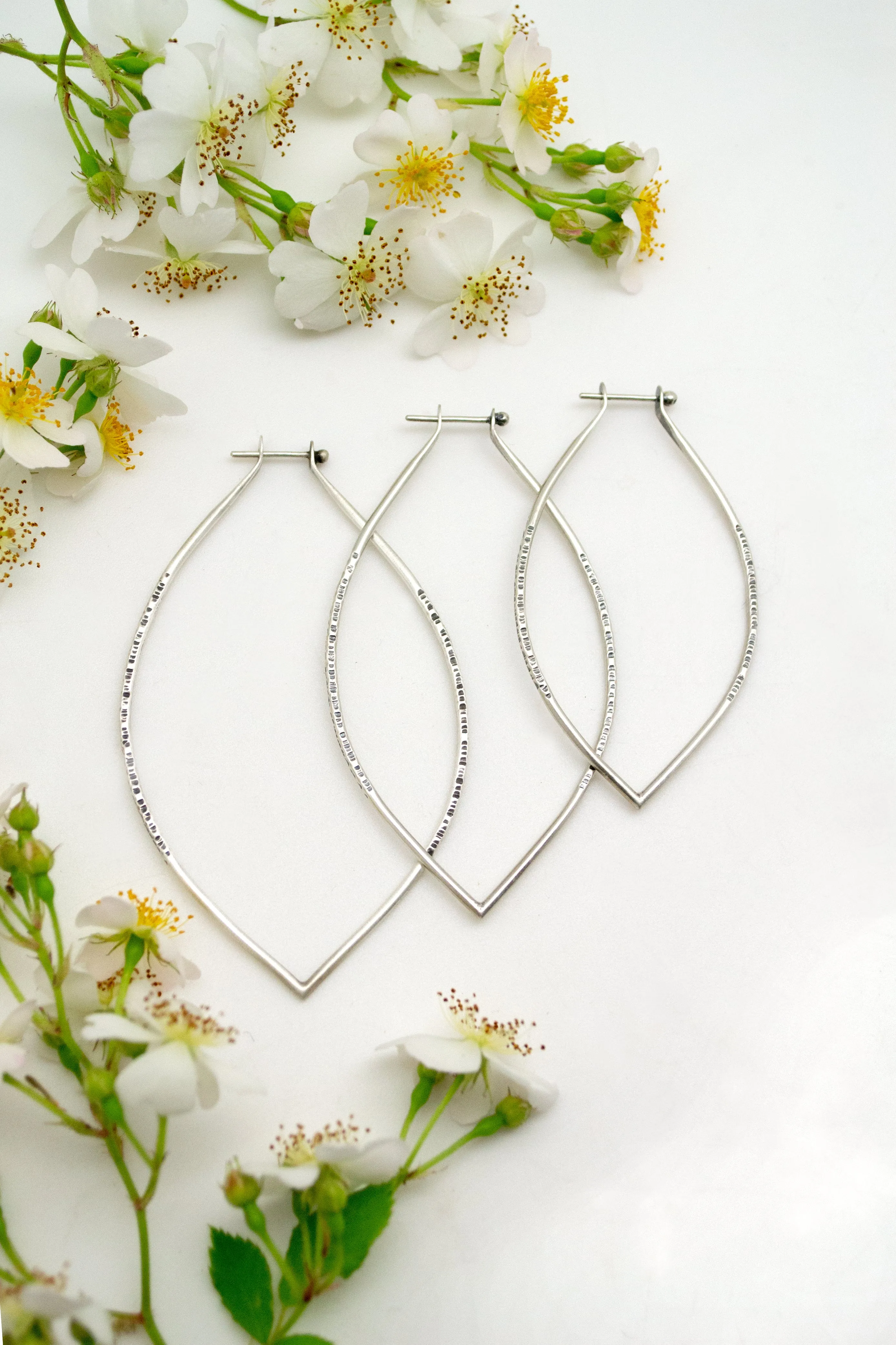 lotus hoop : large
