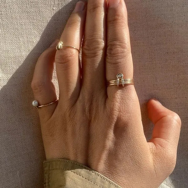 Lucky Diamond Rabbit Three Band Ring