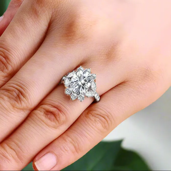 Luxury Flower Oval-Cut Diamond Engagement Halo Ring