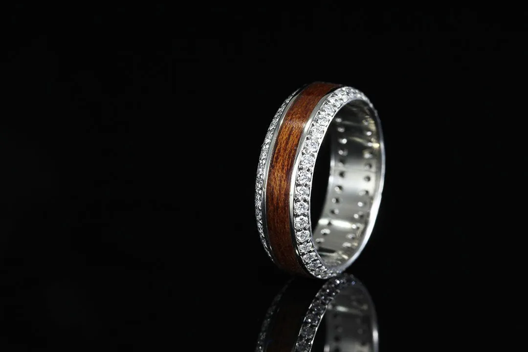 MAHOGANY DIAMOND EDGED RING