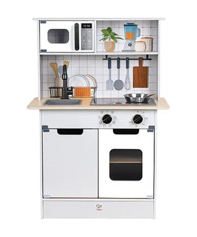 Modern Kitchen with Light & Sound