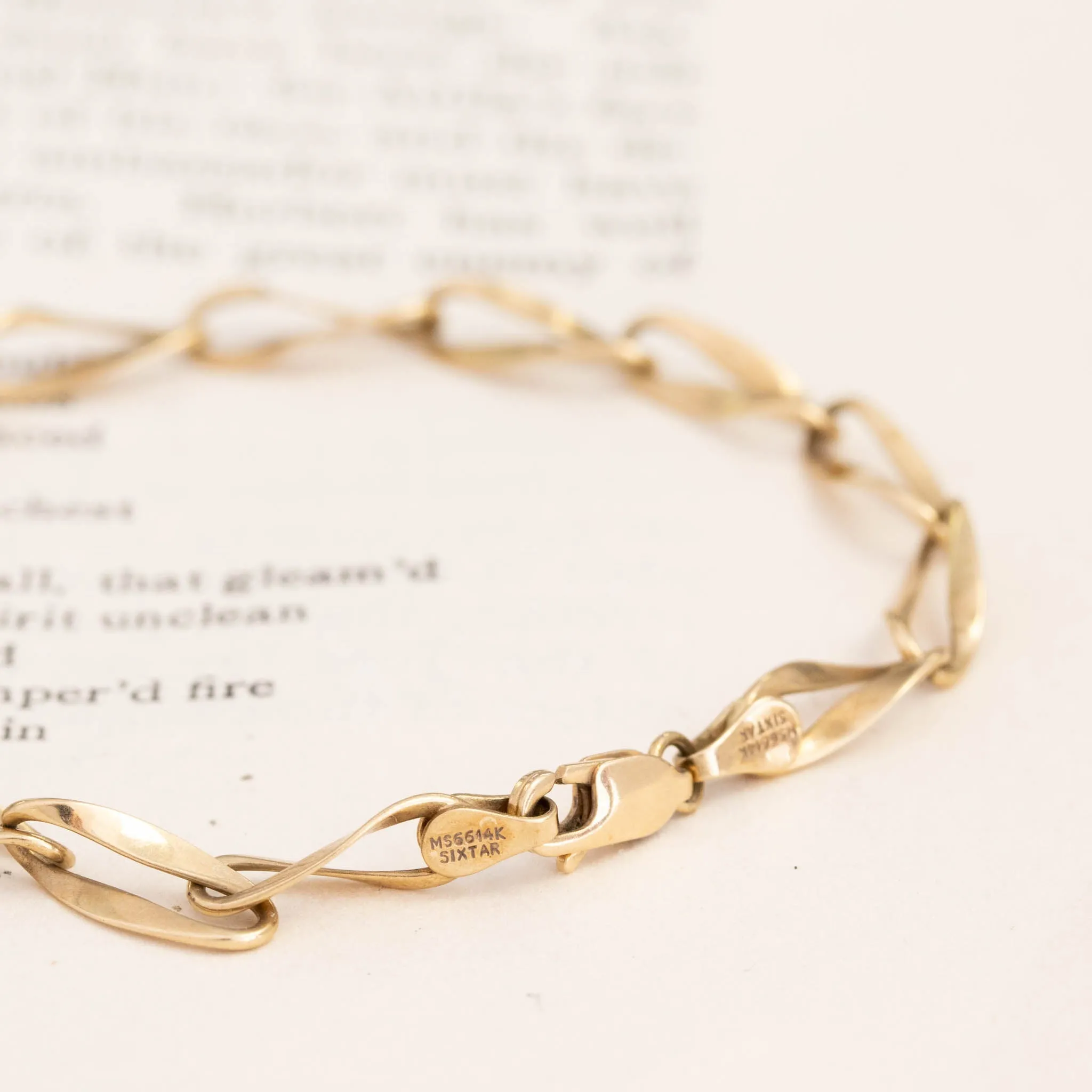 Oval Link Bracelet, 14kt