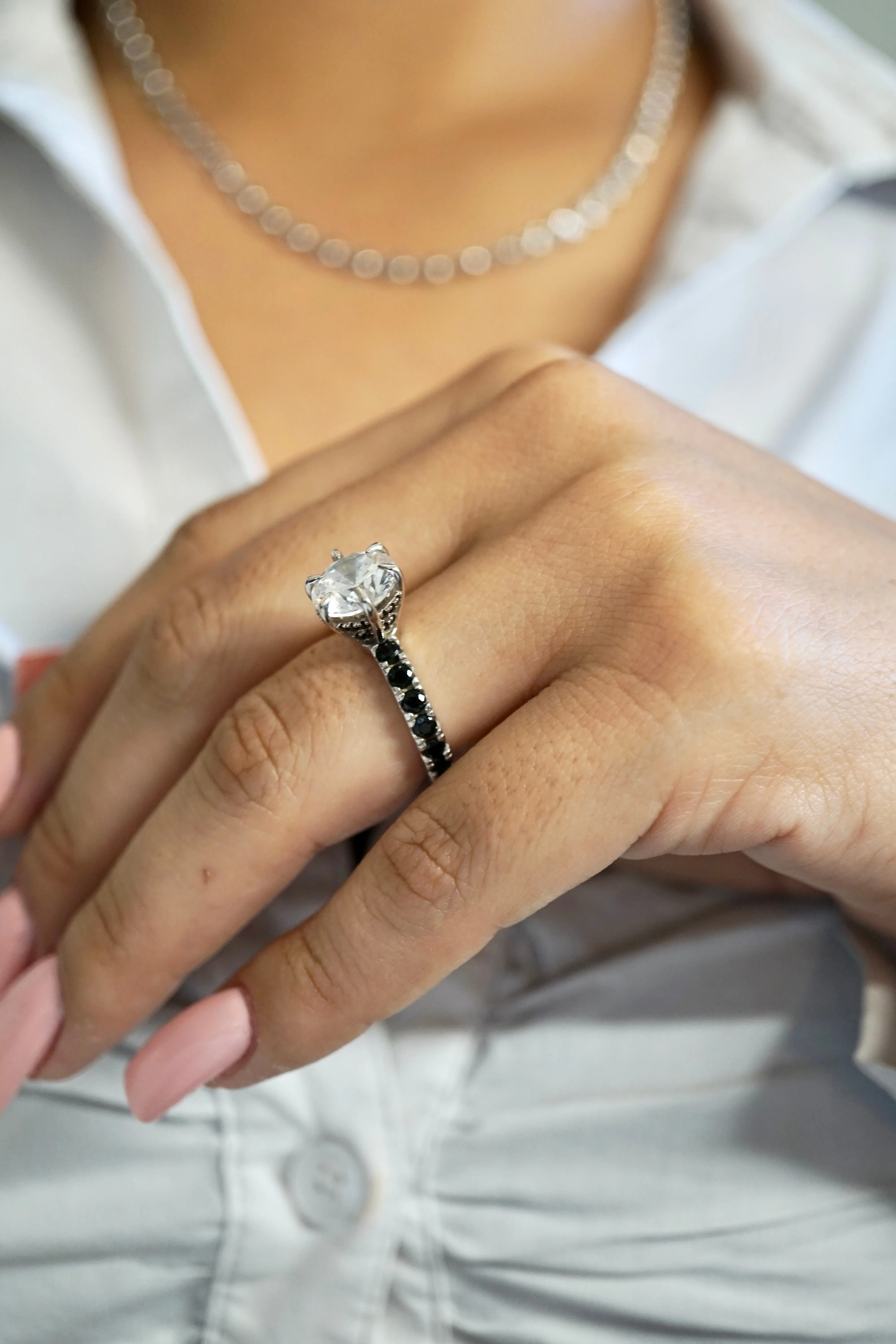 PAIGE WHITE   BLACK RING