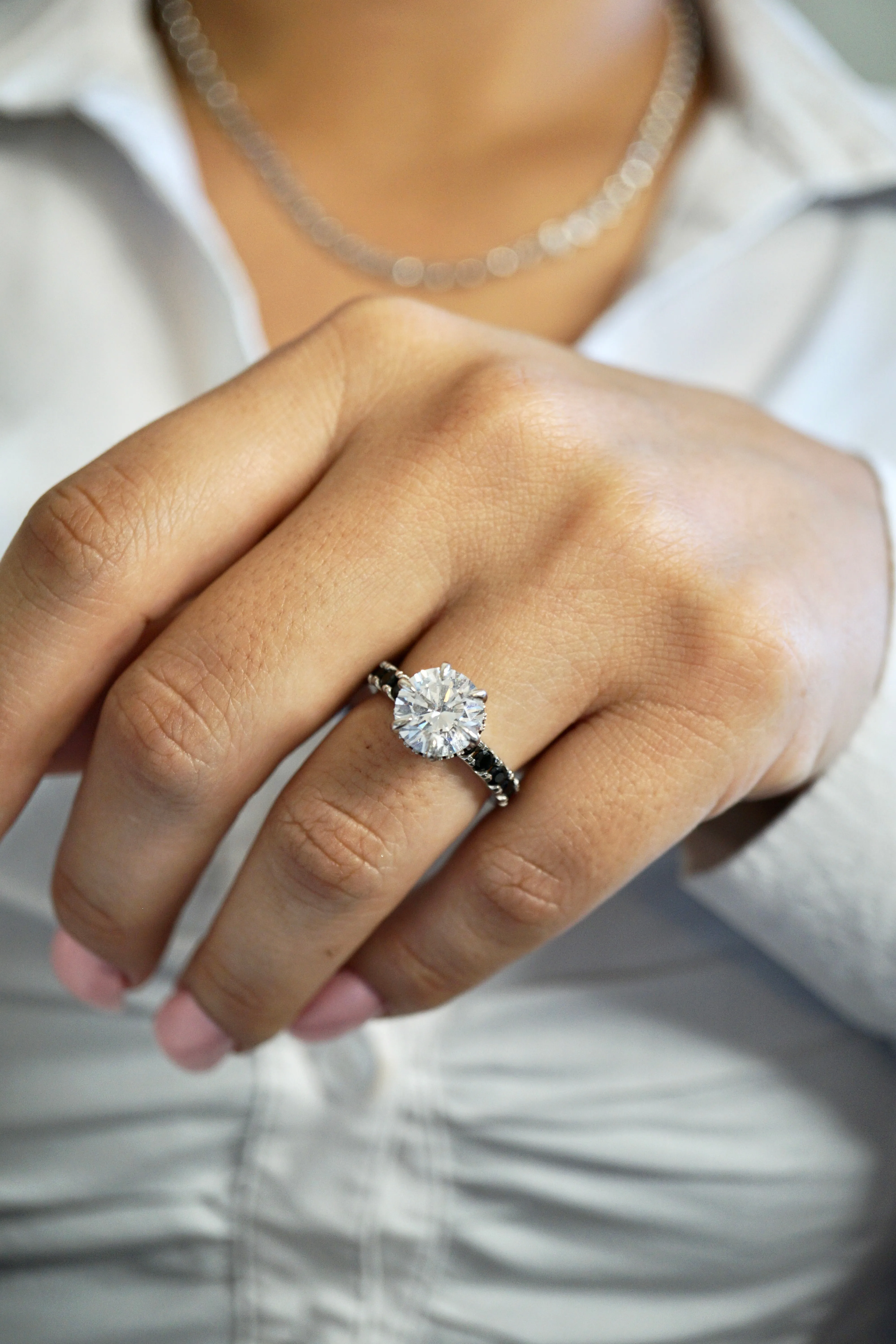 PAIGE WHITE   BLACK RING