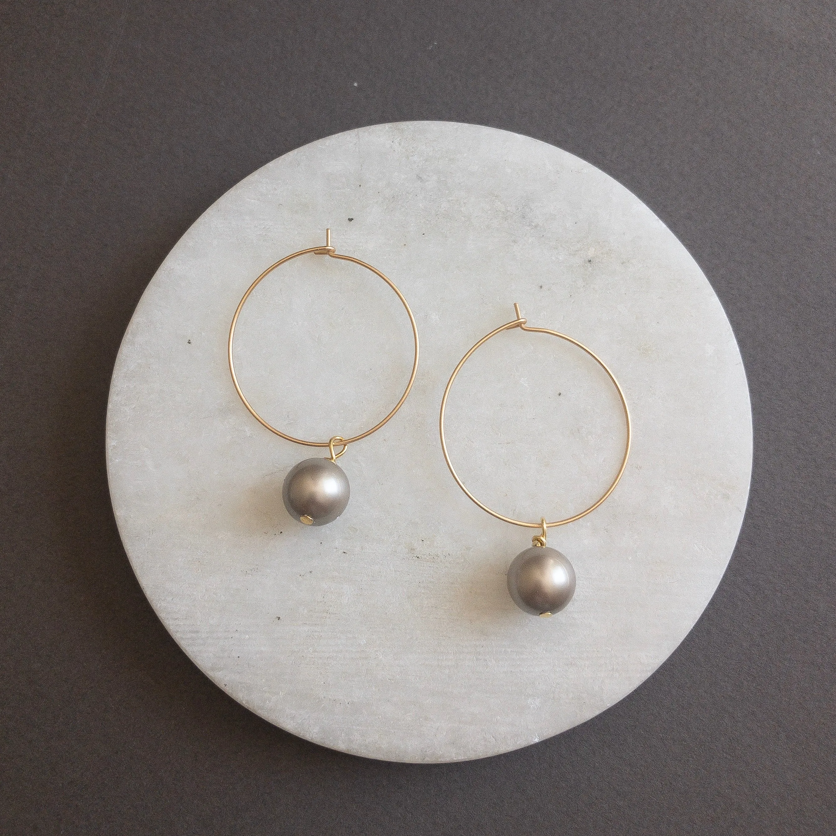 Pearl Hoop