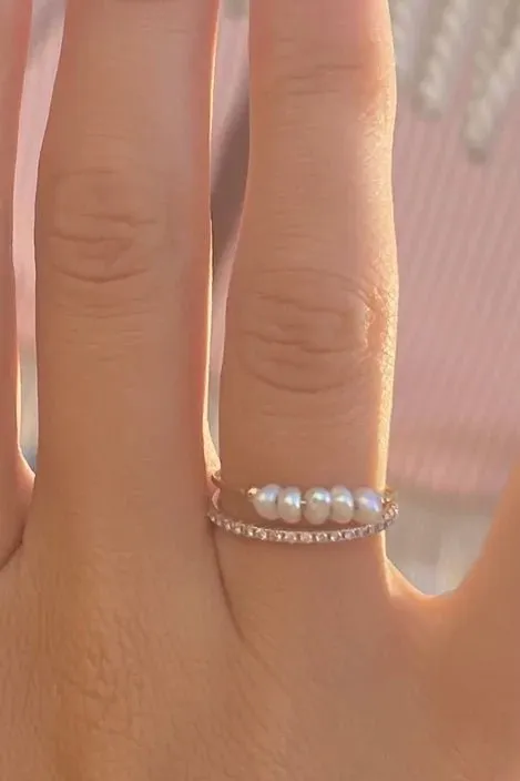 Polly Pearl Ring