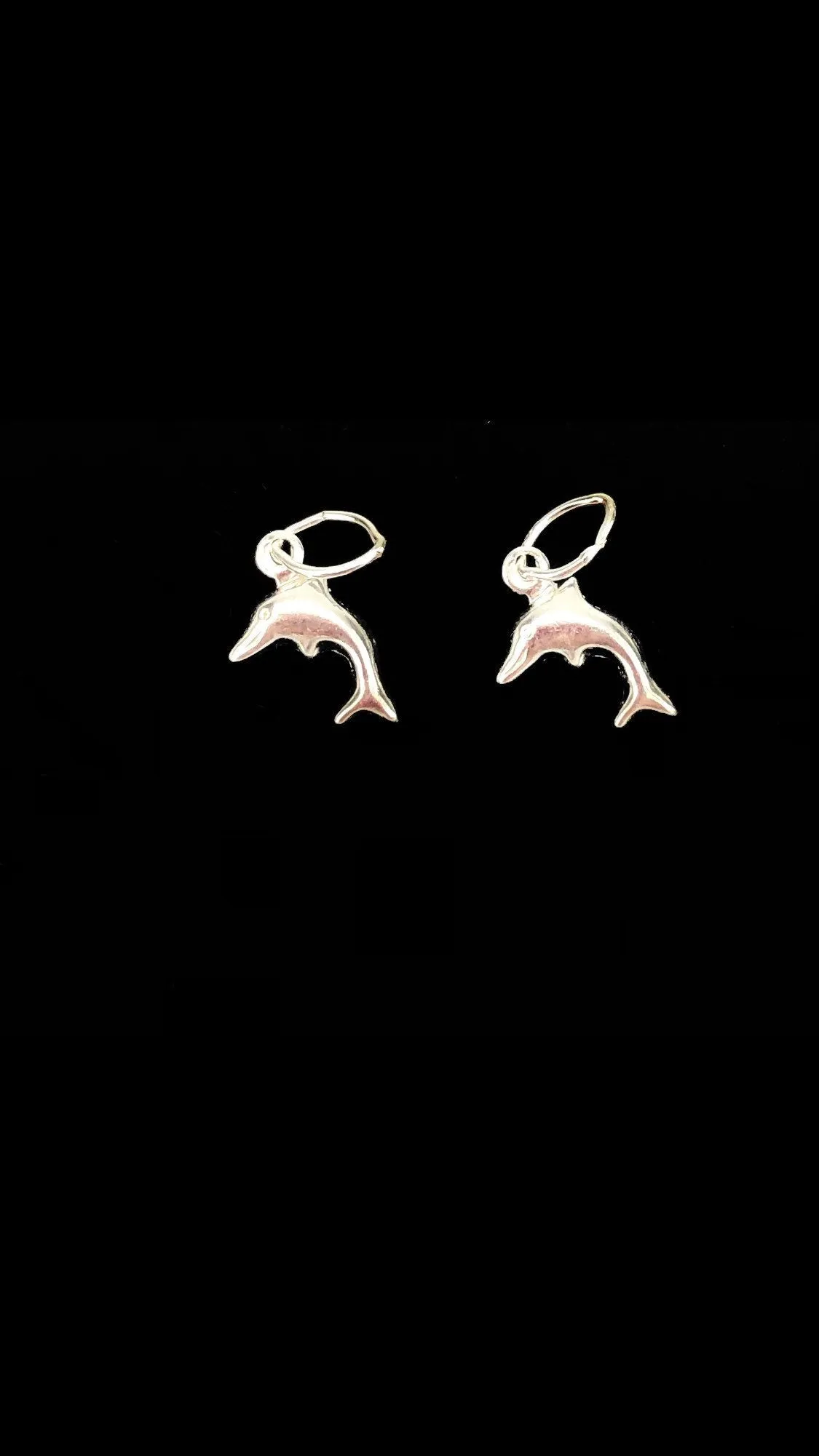 Pretty 5mm X 10mm dolphin findings/charm sku #2196-C