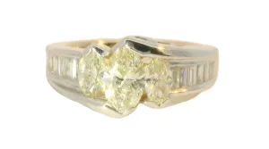 Rare 14K White Gold Yellow Diamond Three-Stone Engagement Anniversary Band Ring