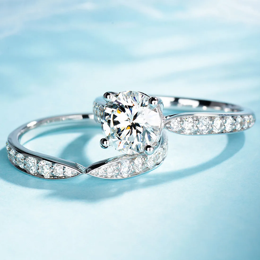 Round Cut GIA Diamond Bridal Set