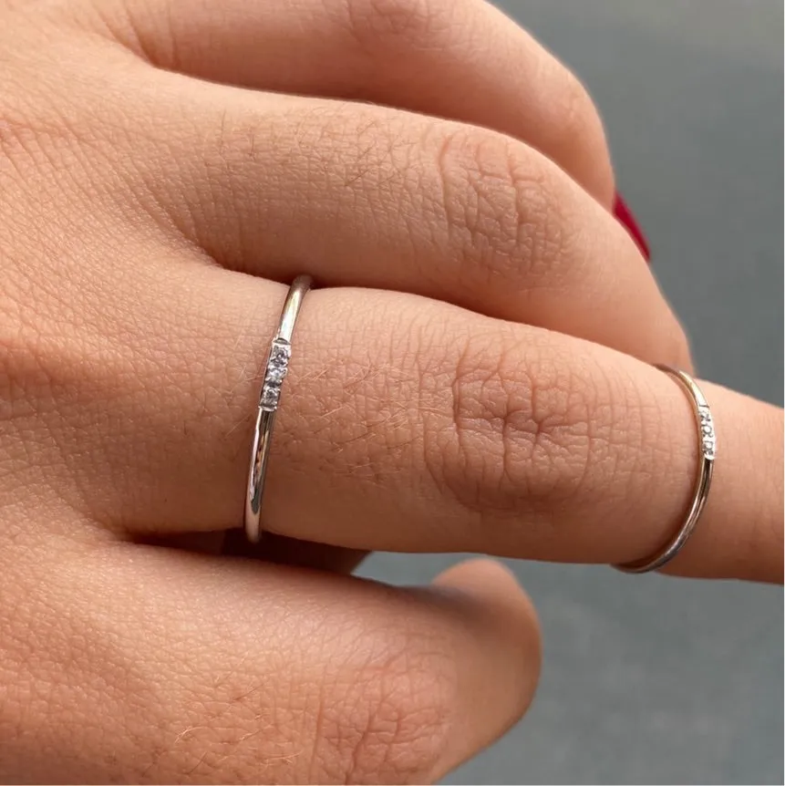 Simple Crystals Silver Ring