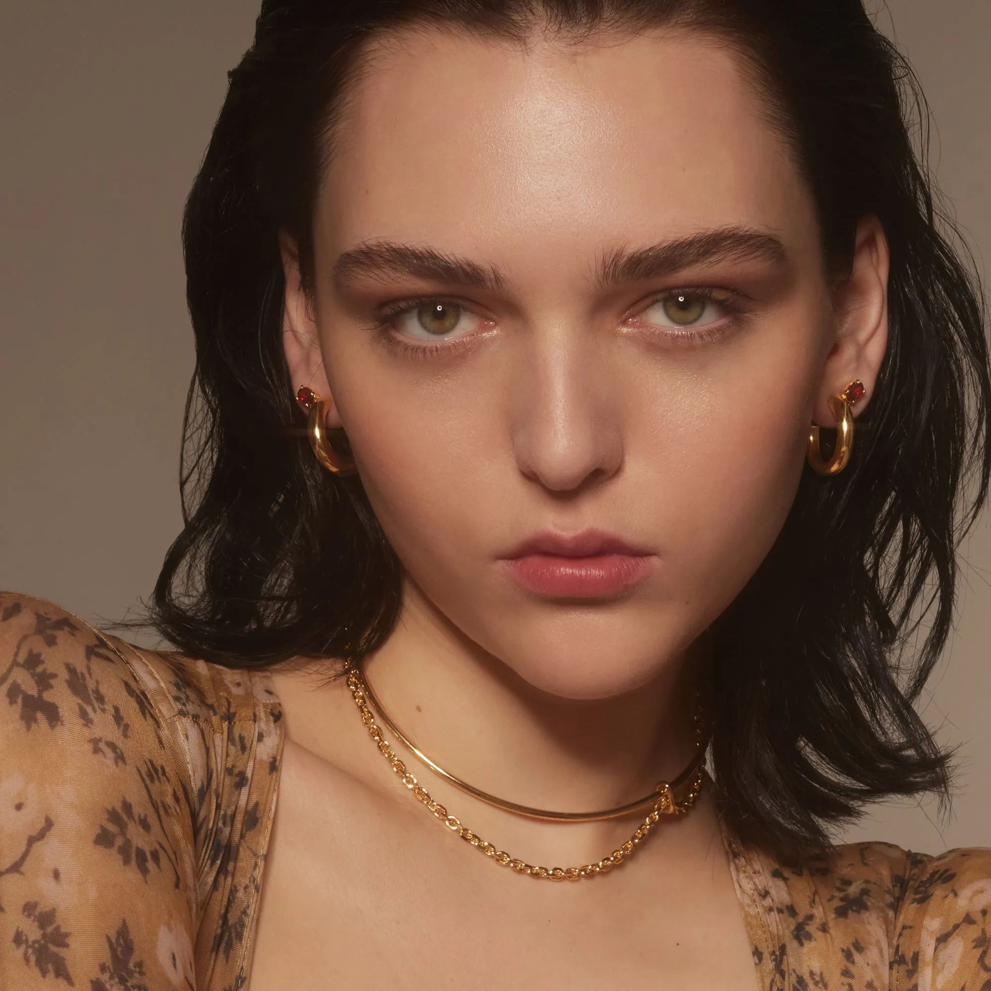 Tilt Hoops in Gold