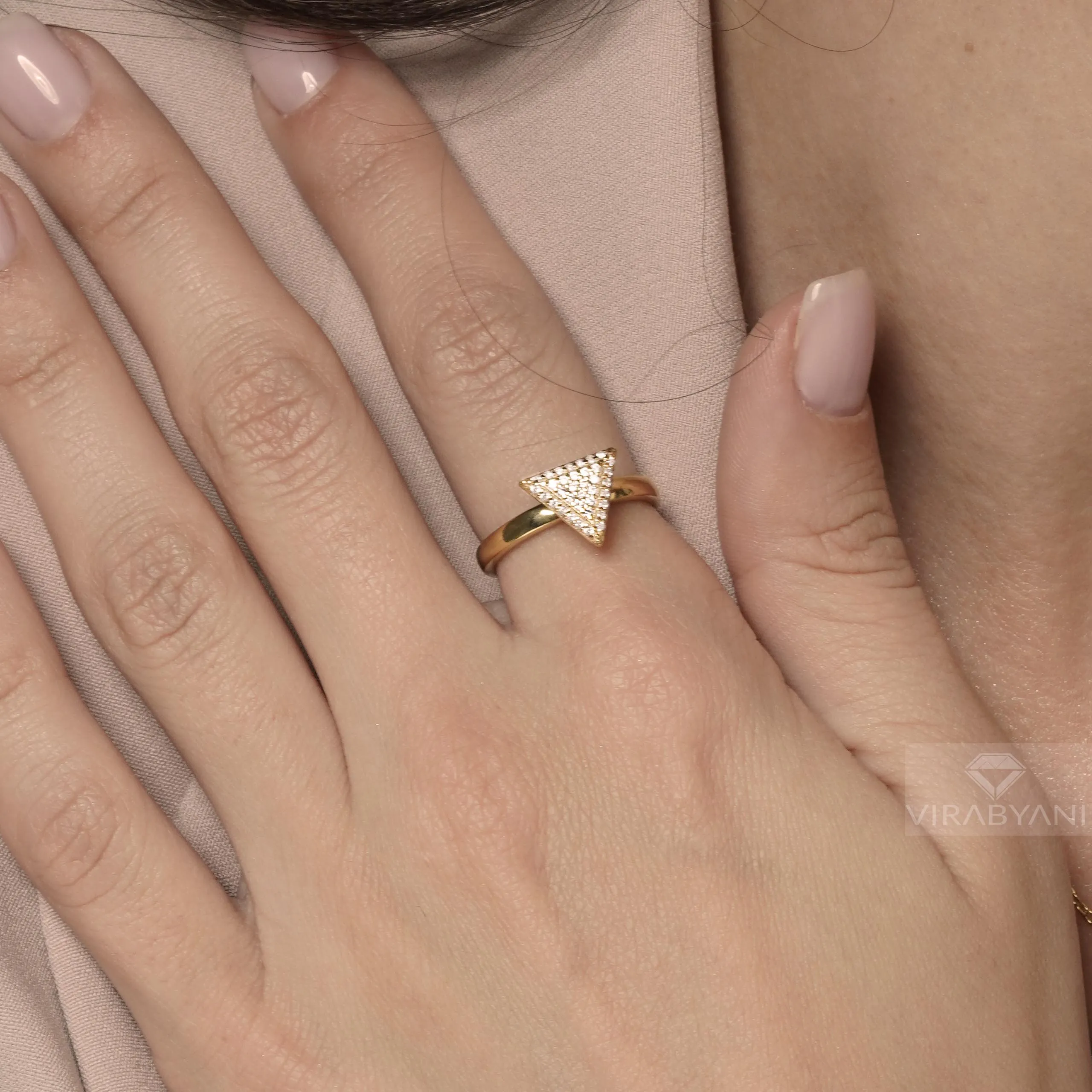 Triangle Shaped AMoré Pavé Ring With 0.45ct. Diamonds
