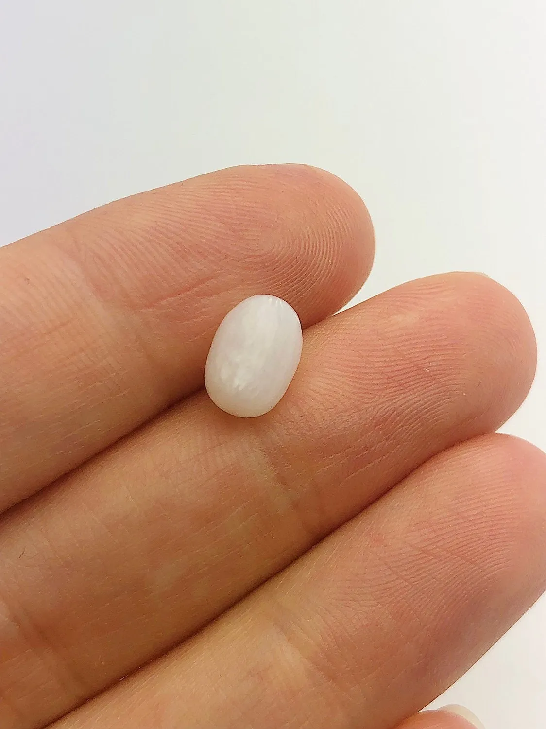 Tridacna White Clam Pearl Loose 9.41mm x 6.61mm No. 33